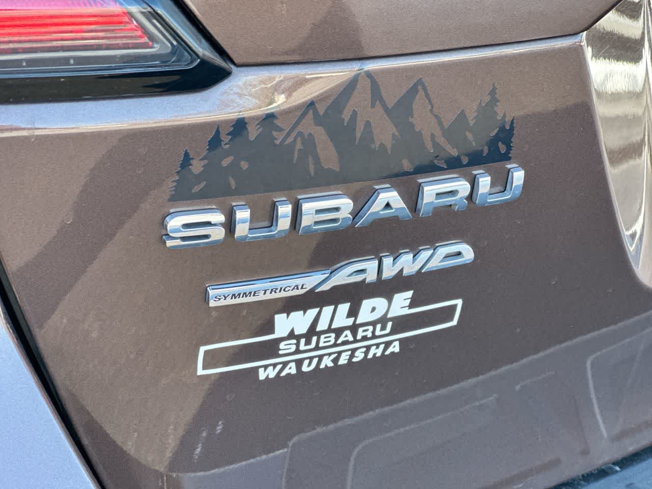 Thumbnail: 2022 Subaru Outback - 17