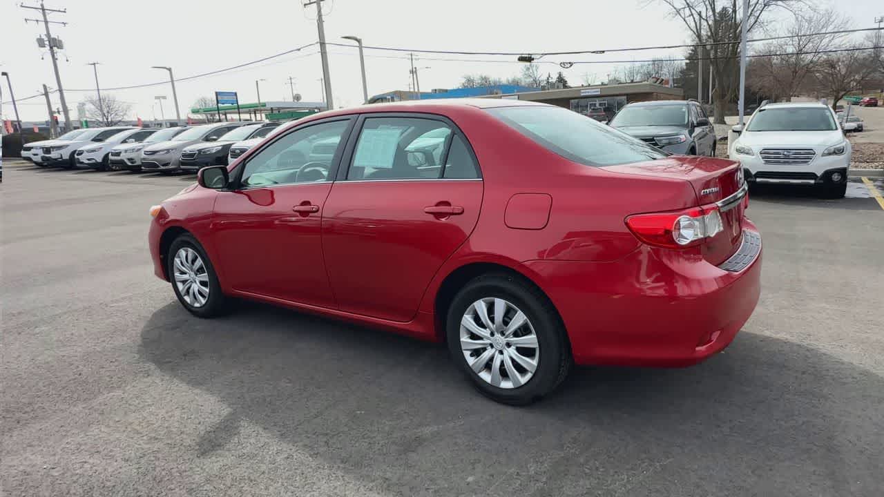 Thumbnail: 2013 Toyota Corolla - 6