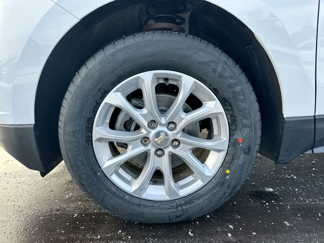 Thumbnail: 2020 Chevrolet Equinox - 19