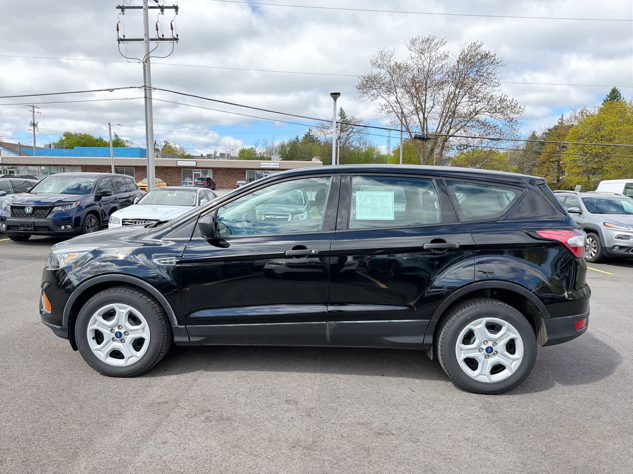 Thumbnail: 2018 Ford Escape - 10