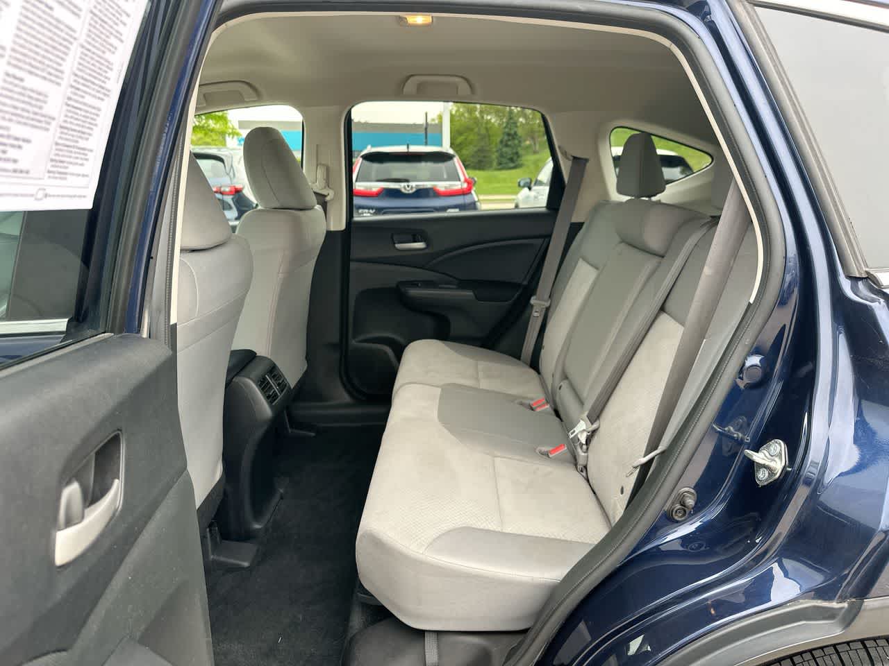 2016 Honda CR-V SE 24
