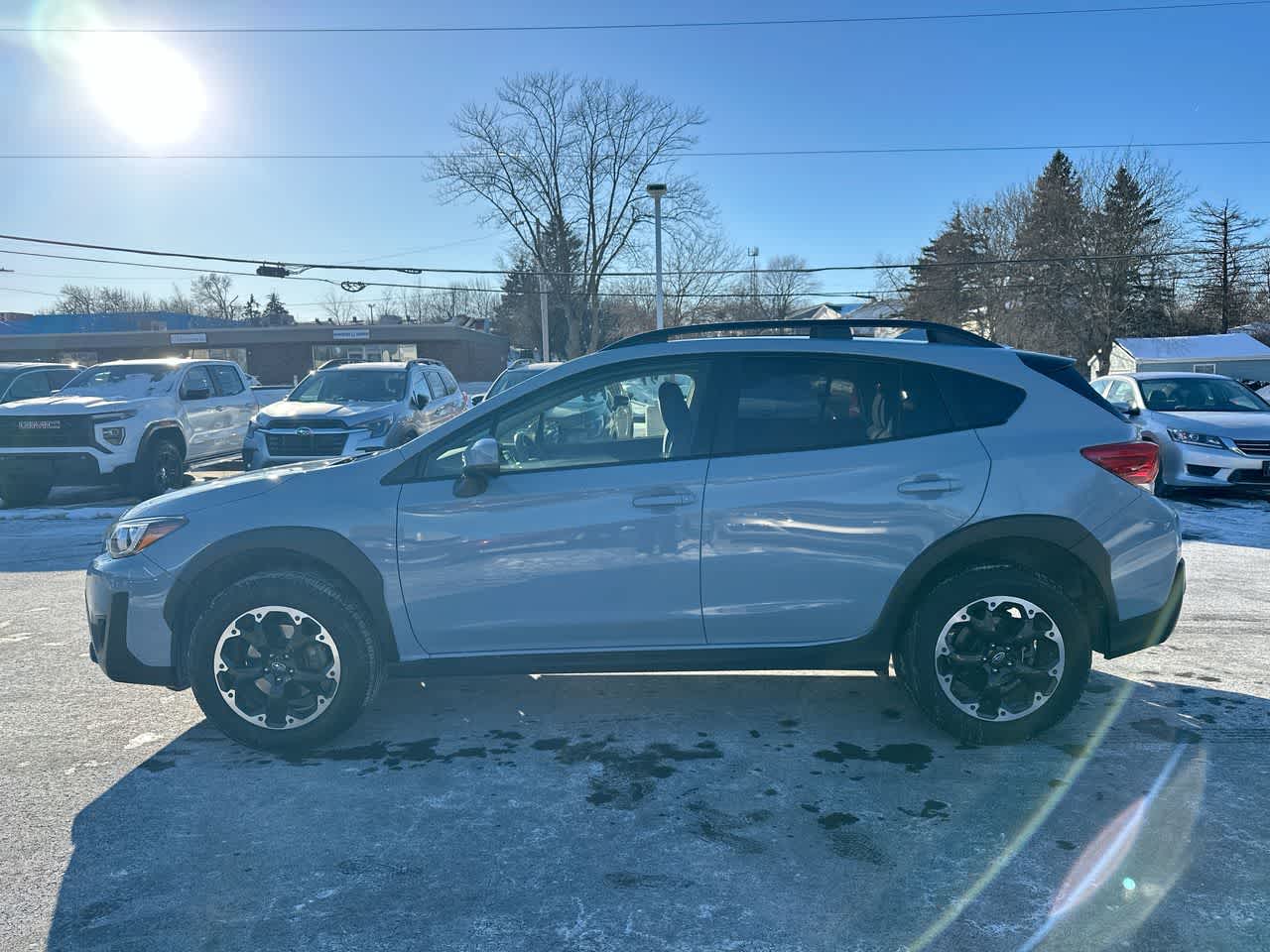 Thumbnail: 2023 Subaru Crosstrek - 10