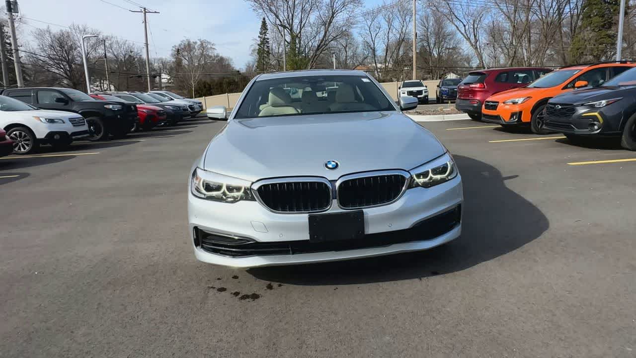 Thumbnail: 2020 BMW 5 Series - 3