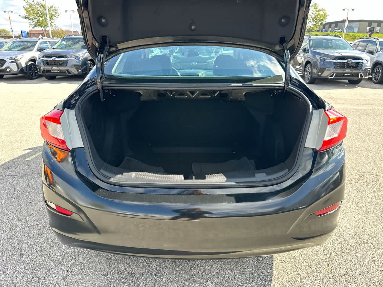 Thumbnail: 2016 Chevrolet Cruze - 33