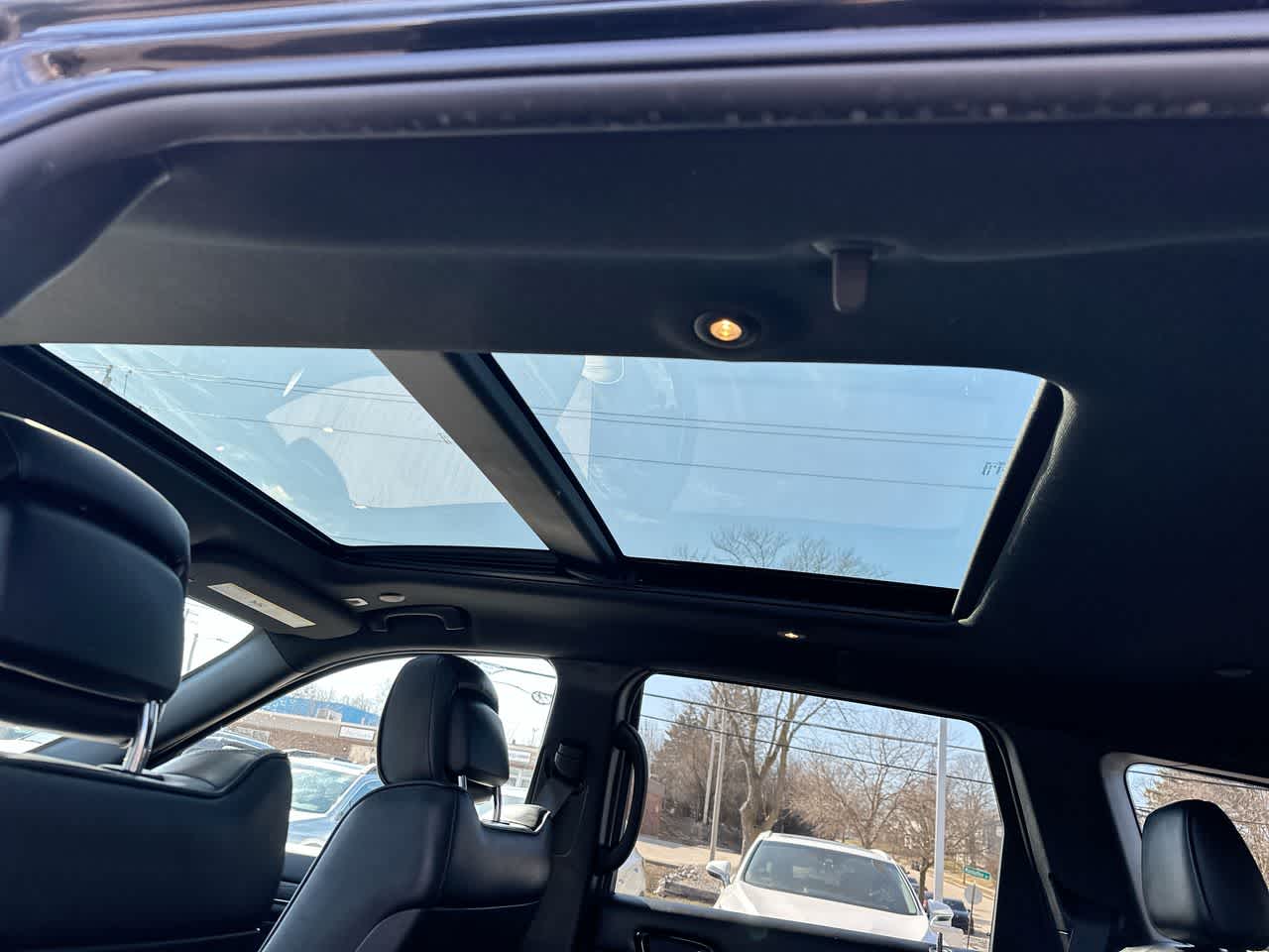 Thumbnail: 2019 Jeep Grand Cherokee - 24