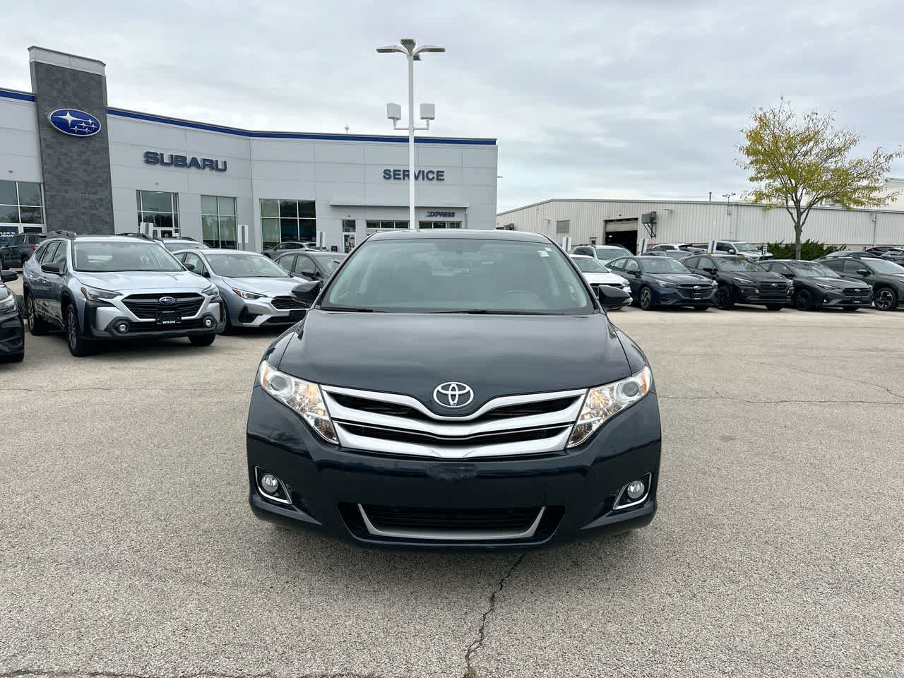 Thumbnail: 2015 Toyota Venza - 16