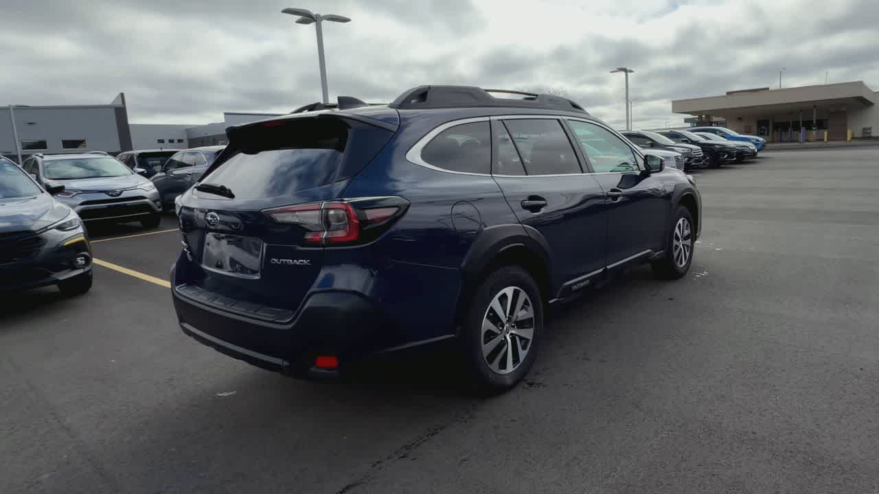 Thumbnail: 2025 Subaru Outback - 8