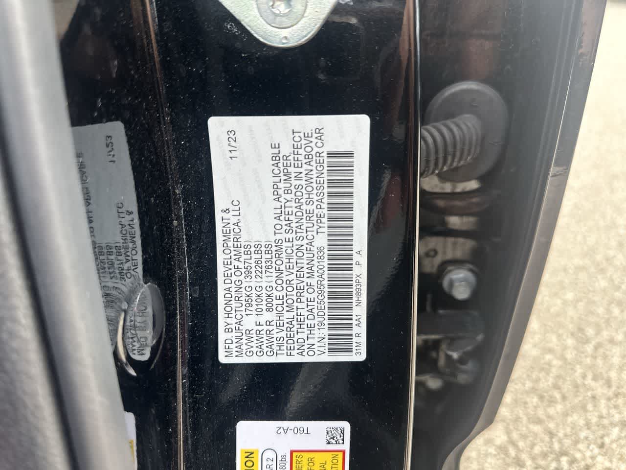 Thumbnail: 2024 Acura Integra - 38