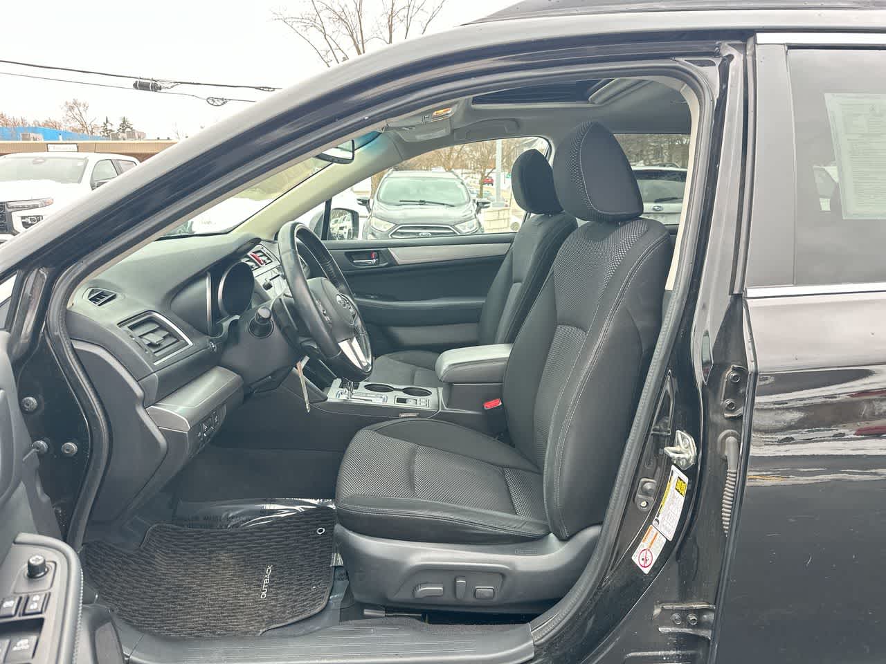 Thumbnail: 2016 Subaru Outback - 20