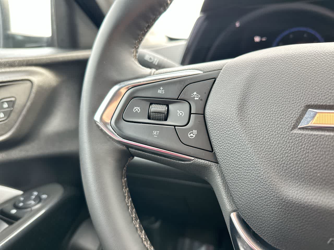 Thumbnail: 2025 Chevrolet Trax - 28