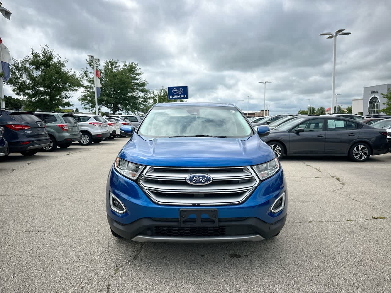 Thumbnail: 2018 Ford Edge - 16