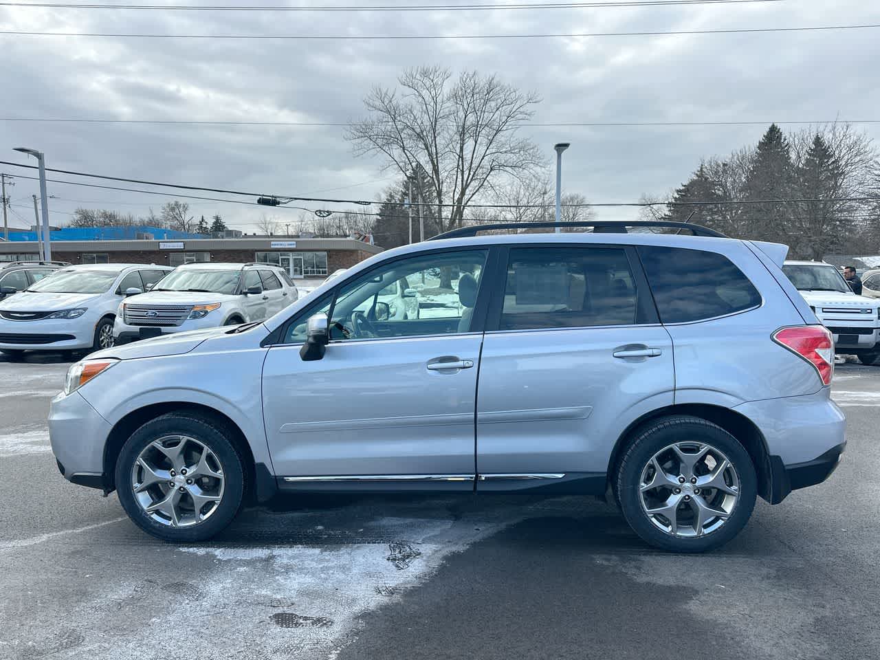 Thumbnail: 2015 Subaru Forester - 10