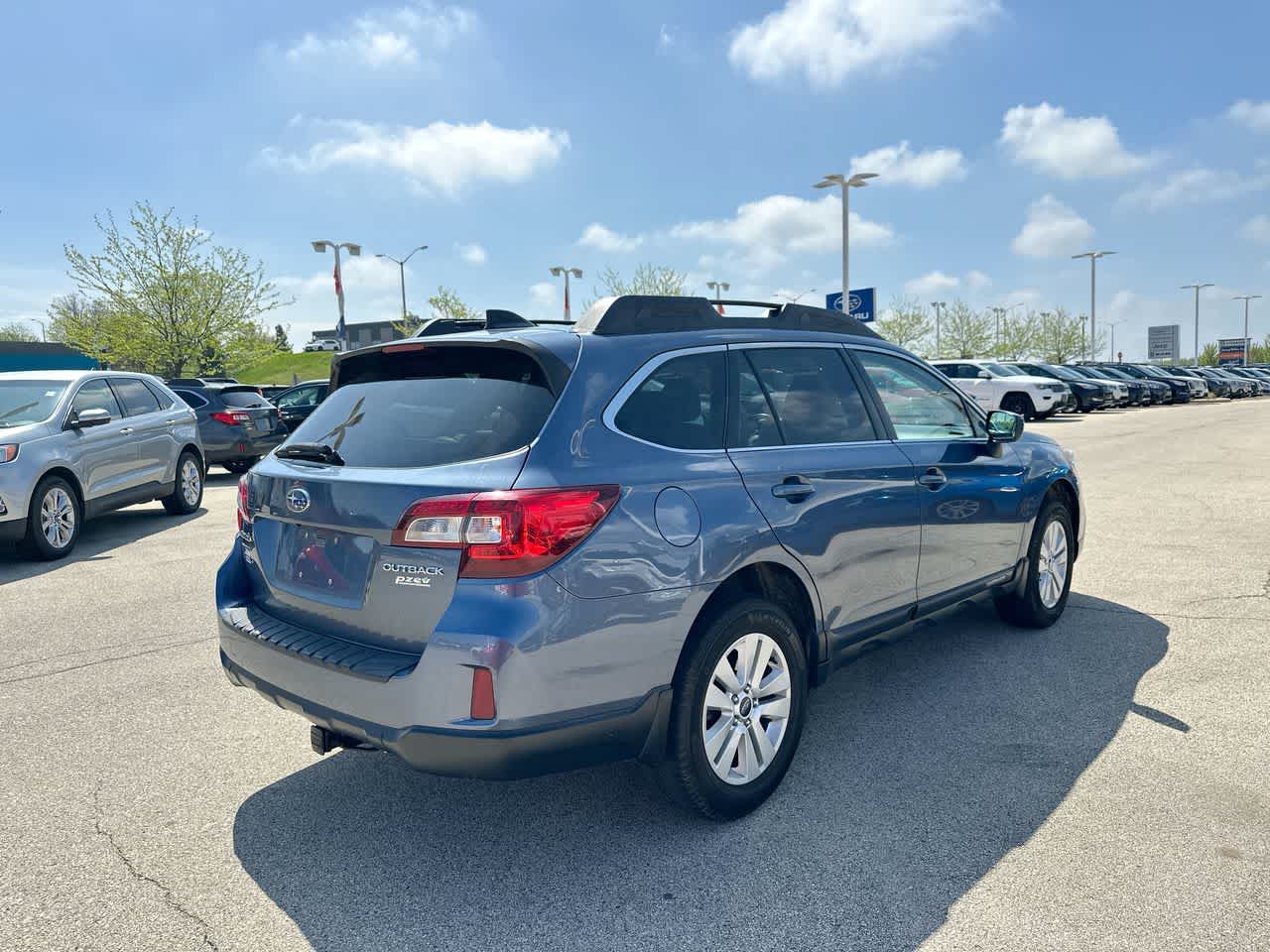 Thumbnail: 2017 Subaru Outback - 13