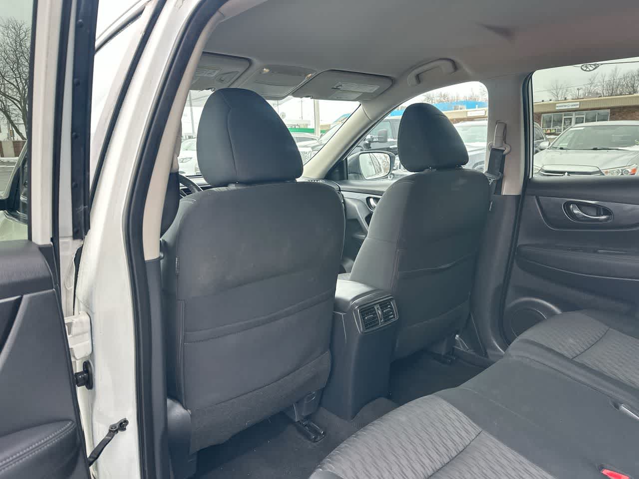 Thumbnail: 2018 Nissan Rogue - 23