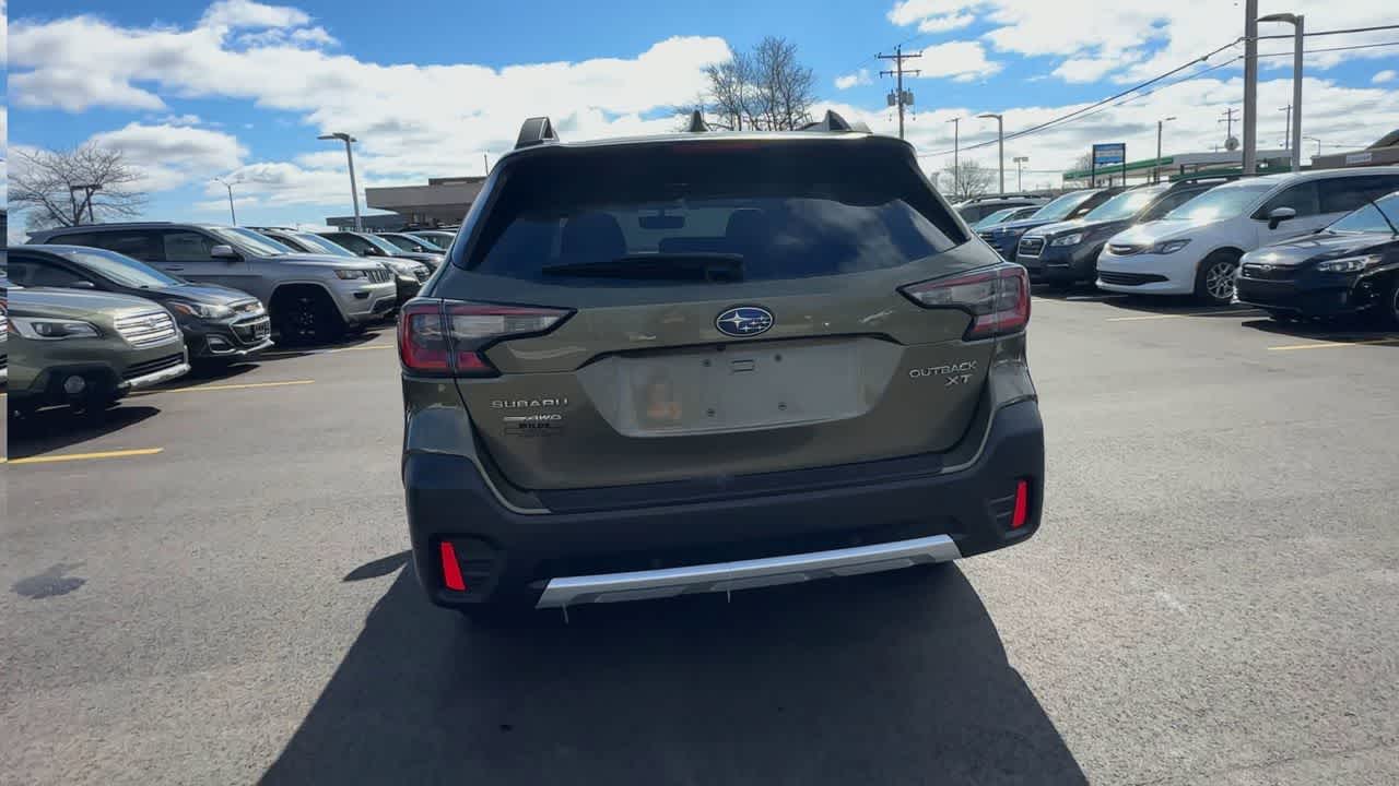 Thumbnail: 2022 Subaru Outback - 7