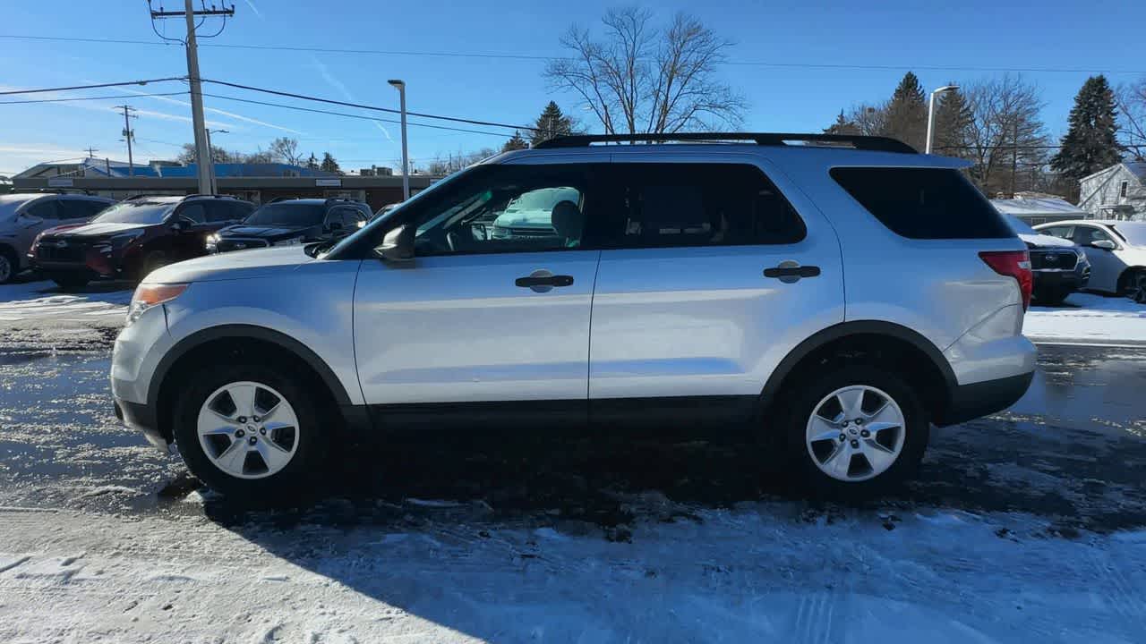 Thumbnail: 2013 Ford Explorer - 5