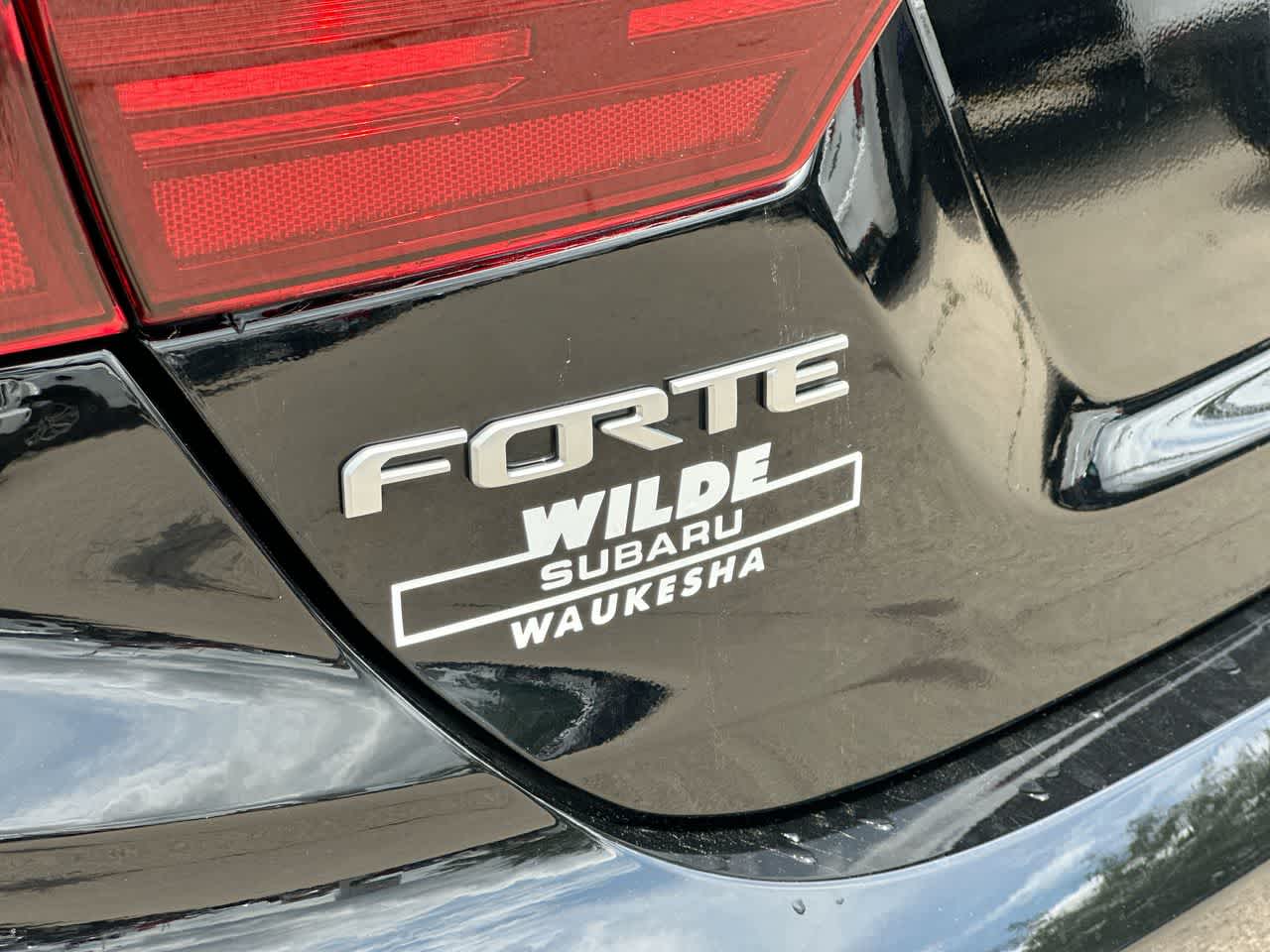 Thumbnail: 2023 Kia Forte - 17