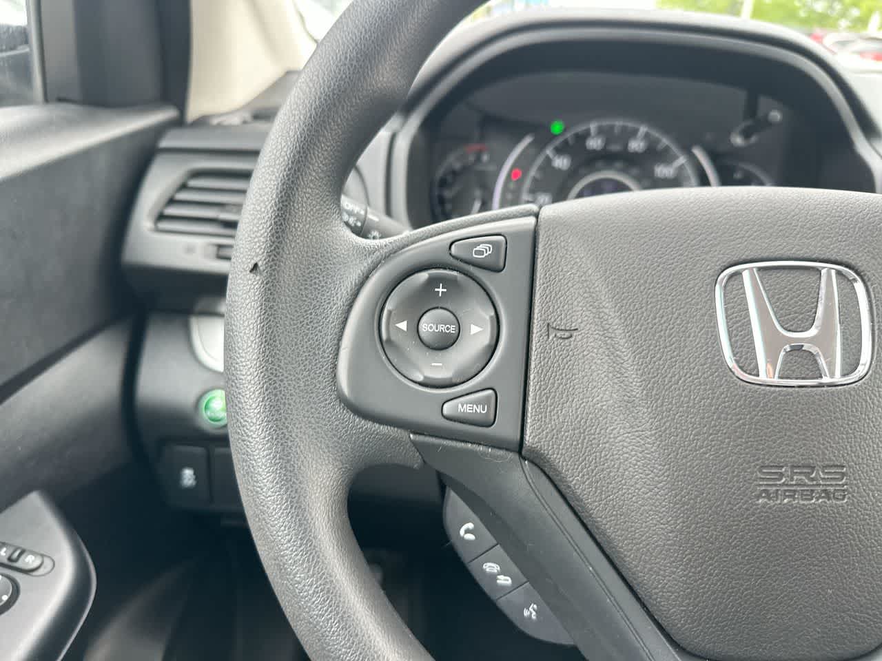 2016 Honda CR-V SE 28