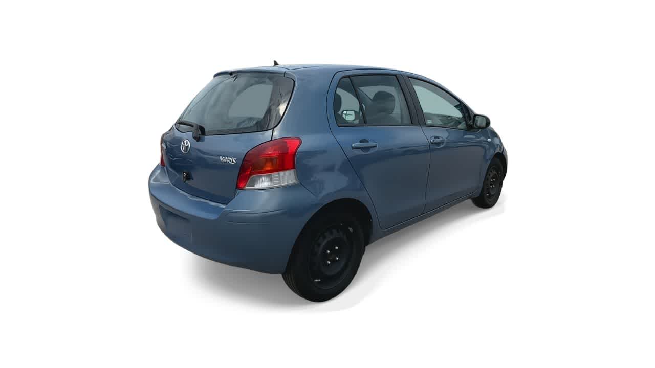 Thumbnail: 2010 Toyota Yaris - 8