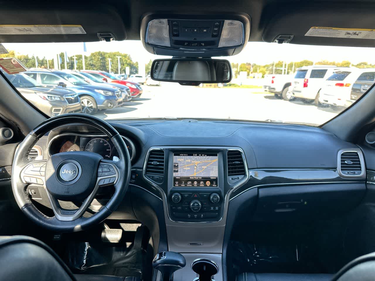 Thumbnail: 2015 Jeep Grand Cherokee - 20