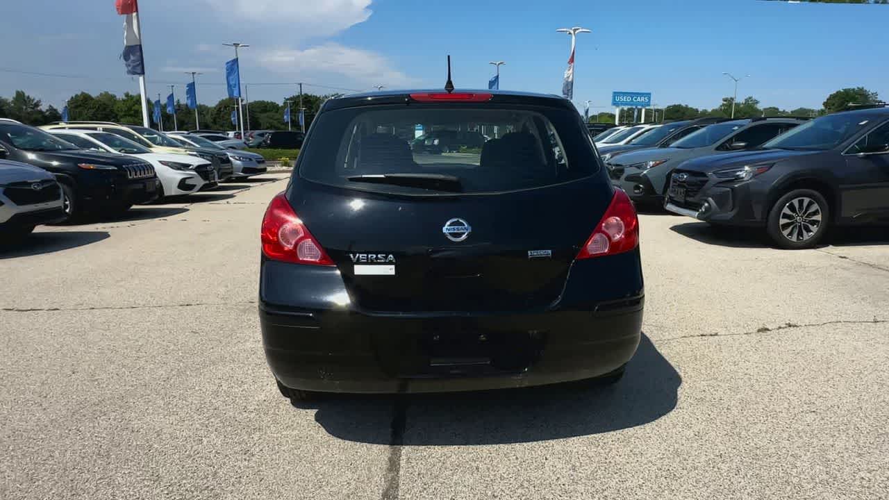 Thumbnail: 2012 Nissan Versa - 7