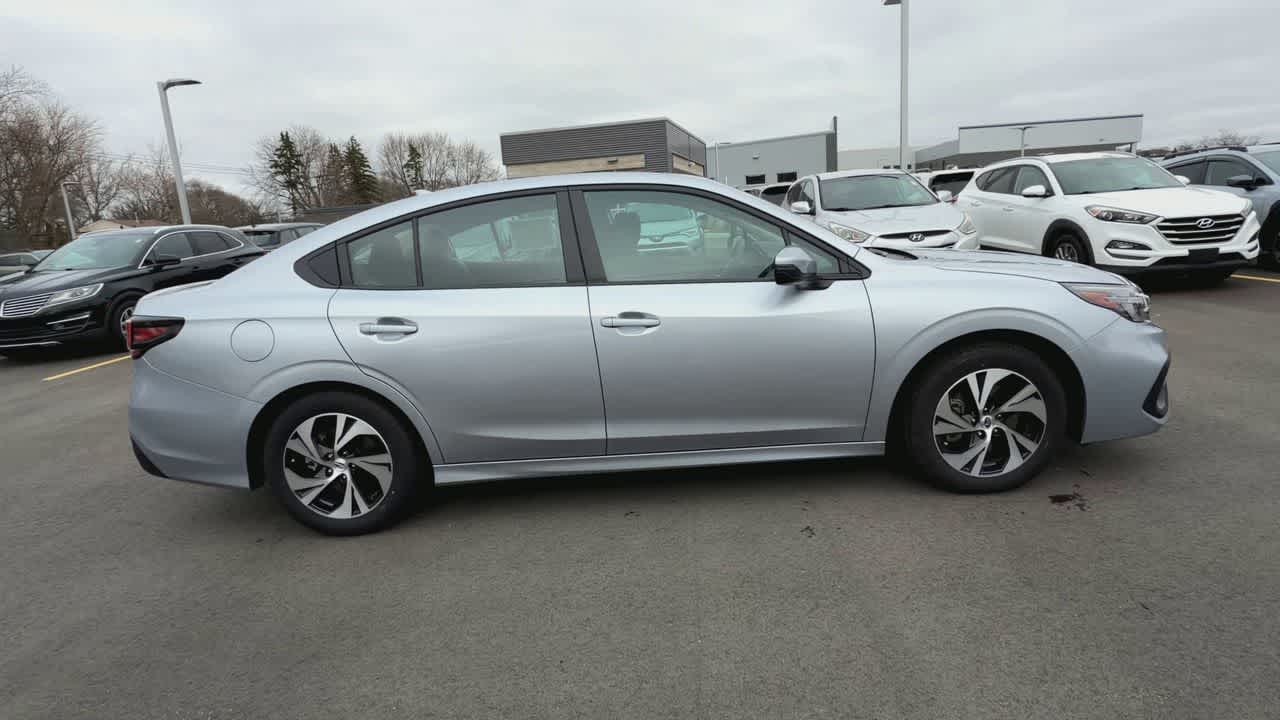 Thumbnail: 2025 Subaru Legacy - 9