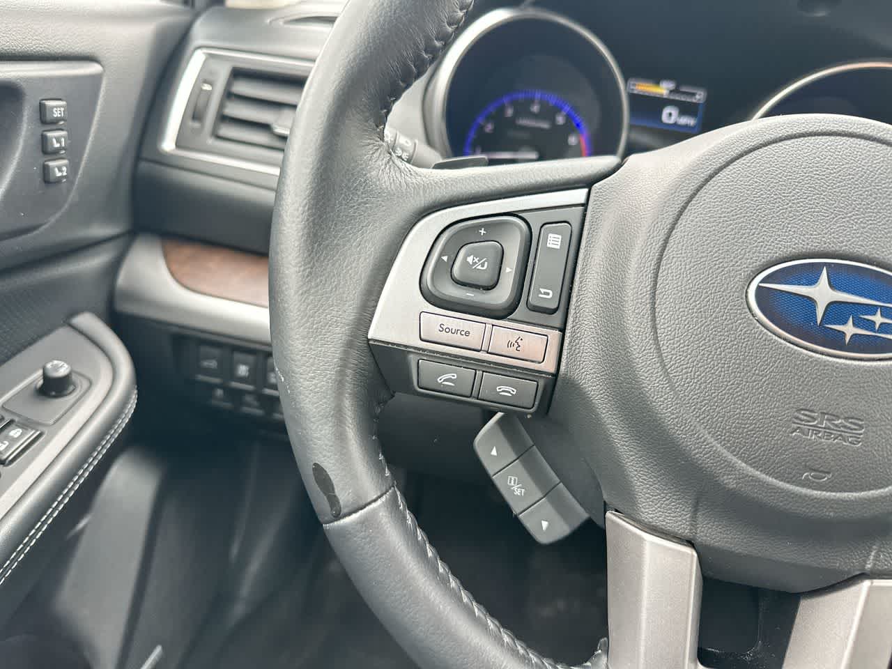 2017 Subaru Outback Limited 29