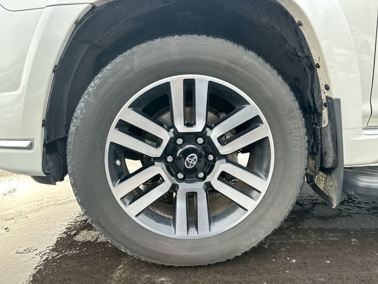 Thumbnail: 2020 Toyota 4Runner - 18