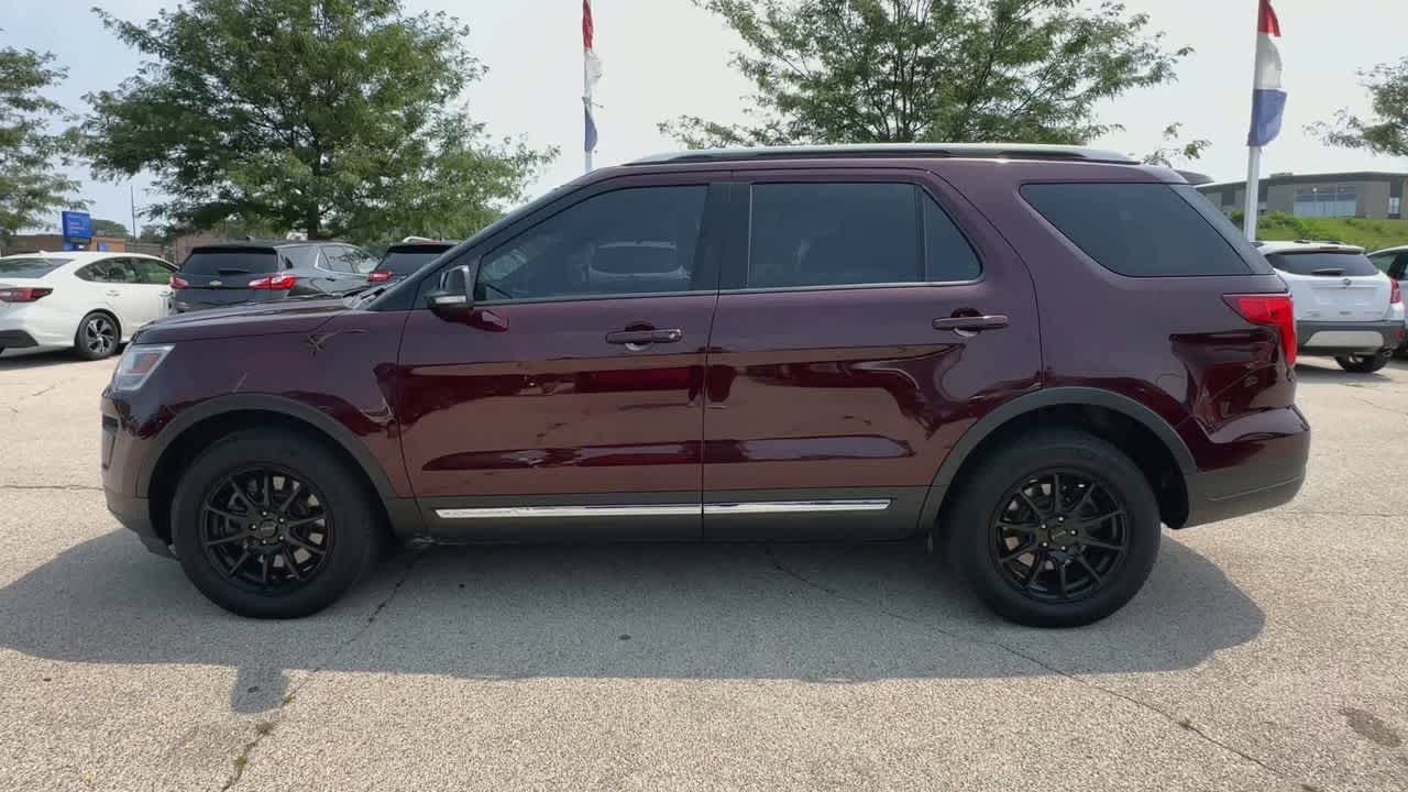 Thumbnail: 2018 Ford Explorer - 5