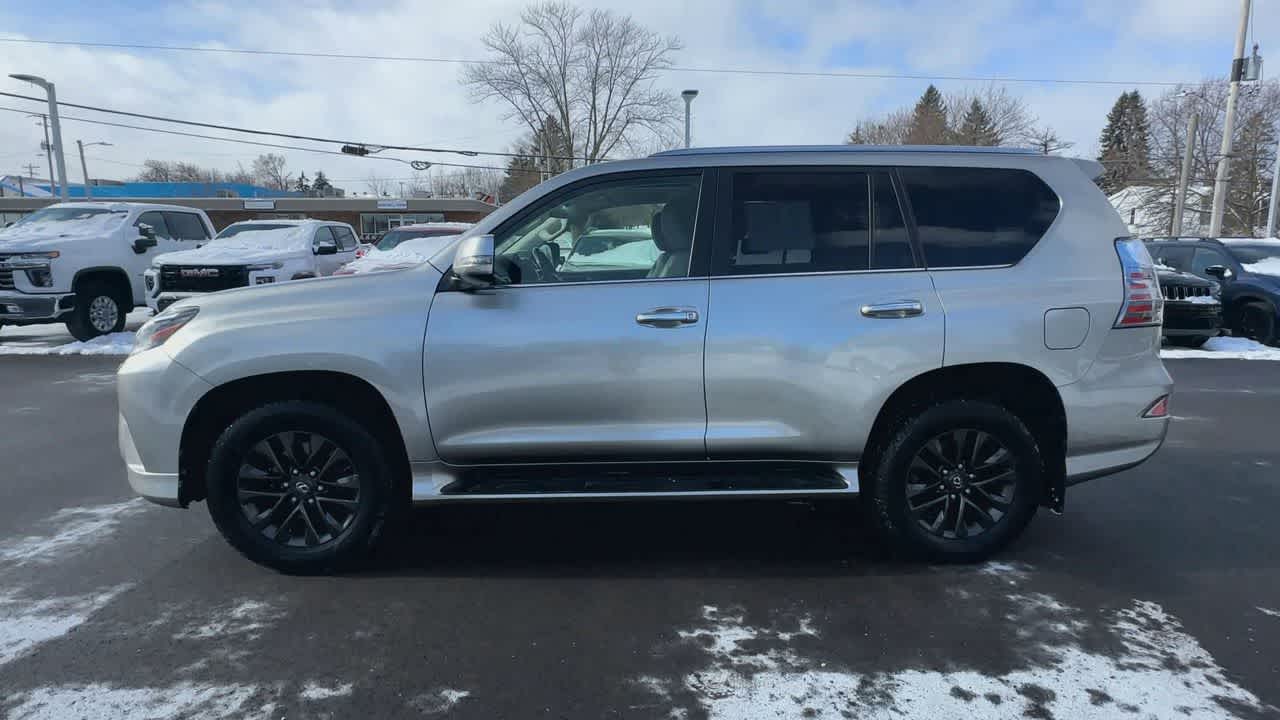 Thumbnail: 2020 Lexus GX - 5