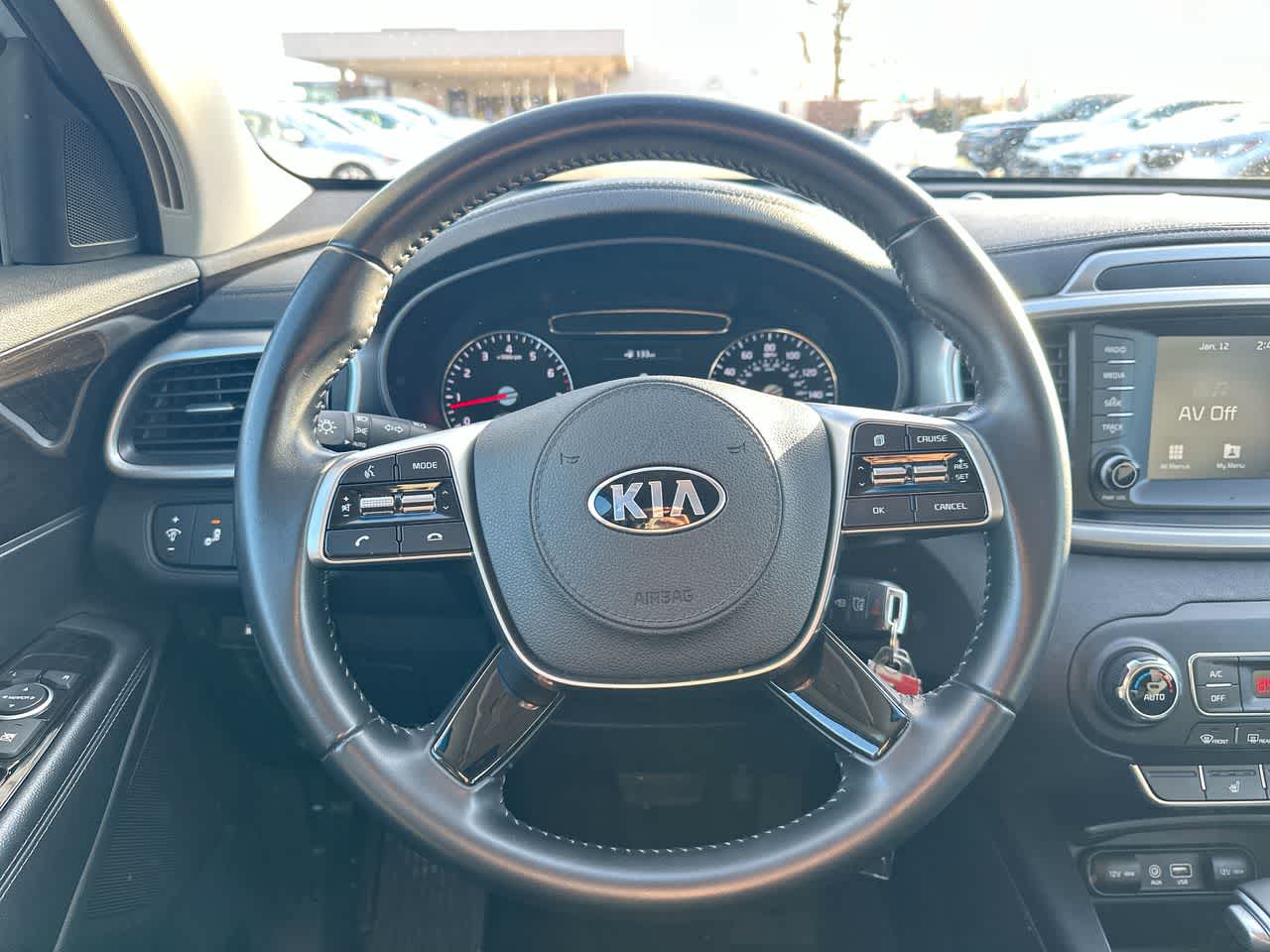Thumbnail: 2019 Kia Sorento - 27