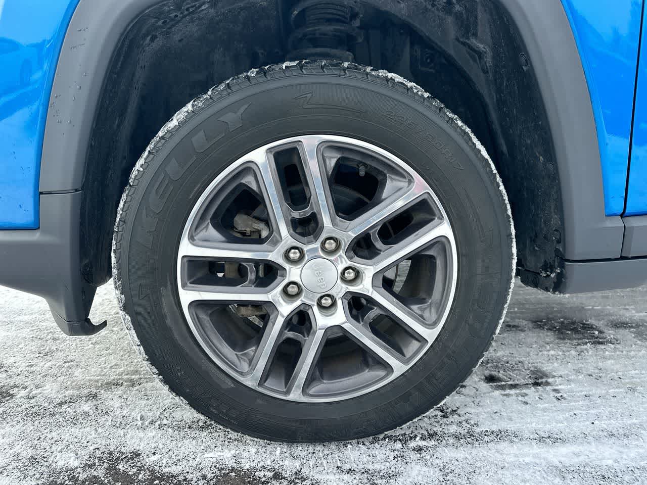 Thumbnail: 2018 Jeep Compass - 19