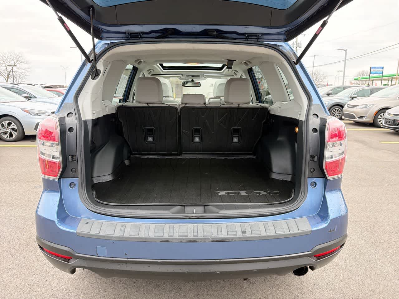 Thumbnail: 2016 Subaru Forester - 36