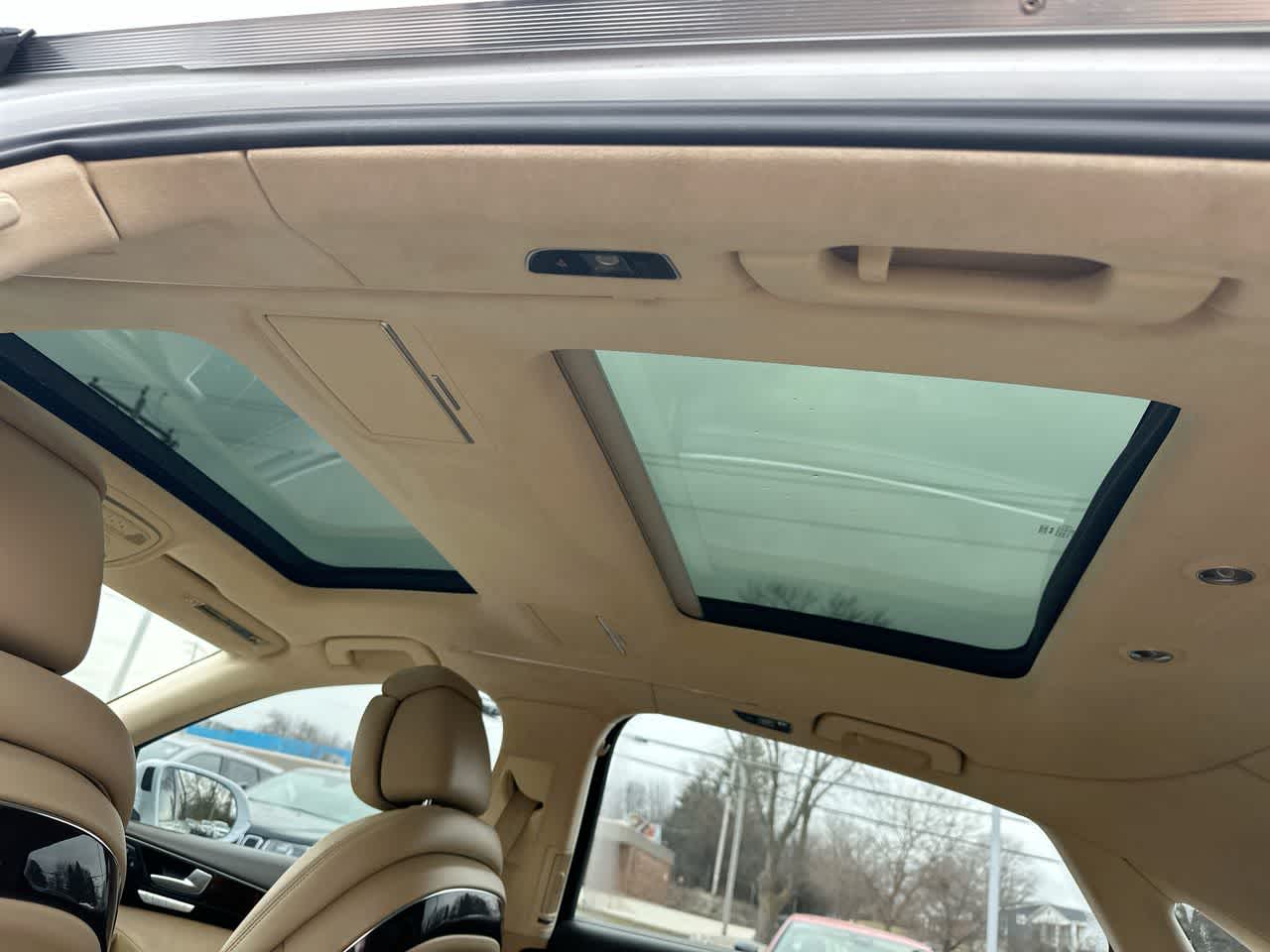 Thumbnail: 2015 Audi A8 - 24