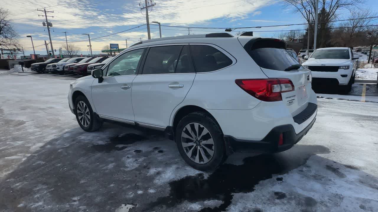 Thumbnail: 2019 Subaru Outback - 6