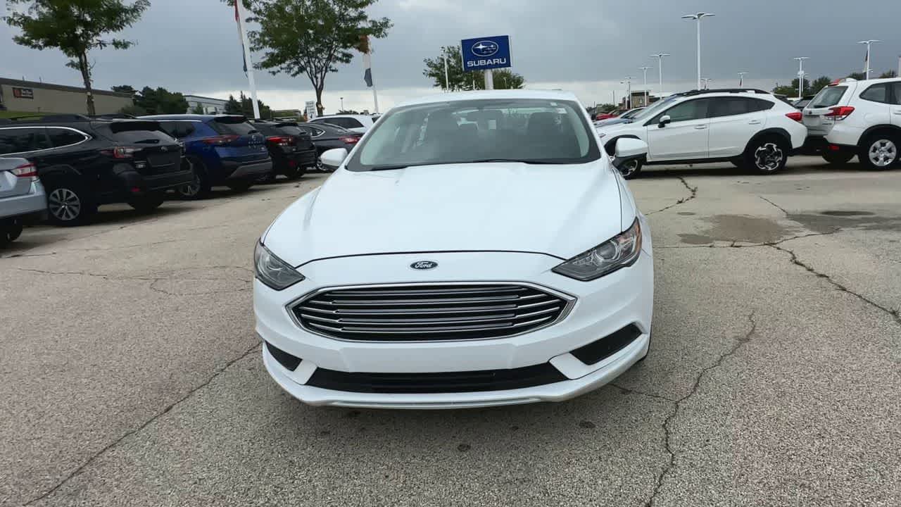 2018 Ford Fusion SE photo 3