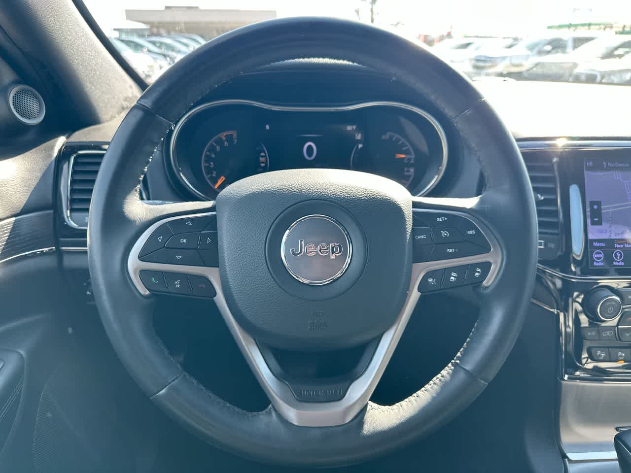 Thumbnail: 2019 Jeep Grand Cherokee - 28