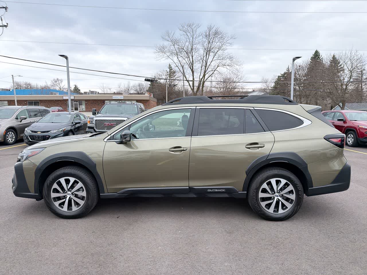 Thumbnail: 2025 Subaru Outback - 10