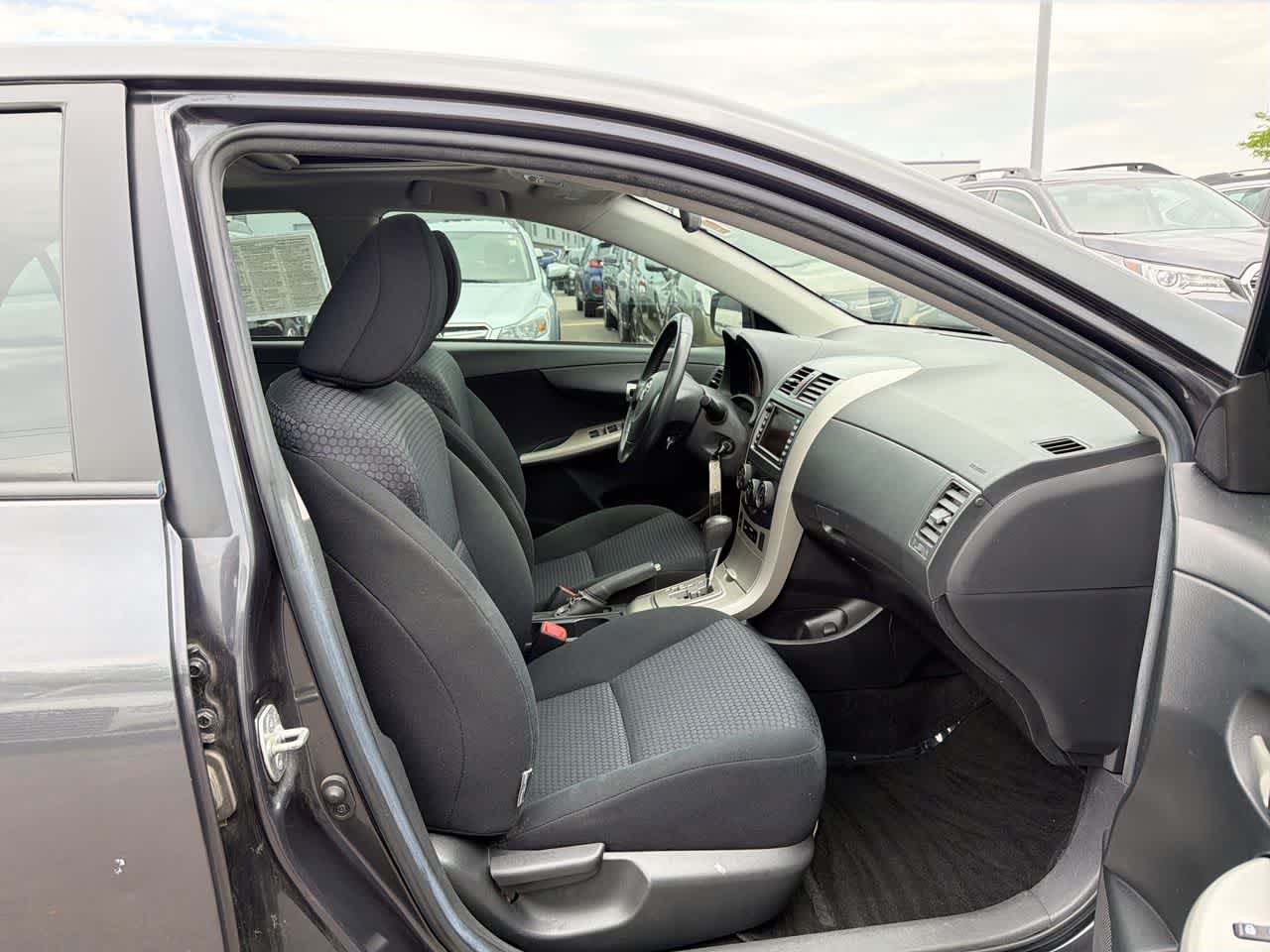 Thumbnail: 2009 Toyota Corolla - 27