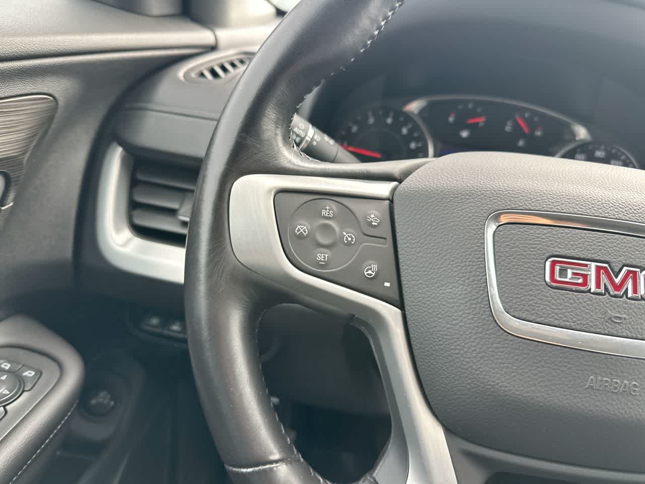 Thumbnail: 2022 GMC Terrain - 28