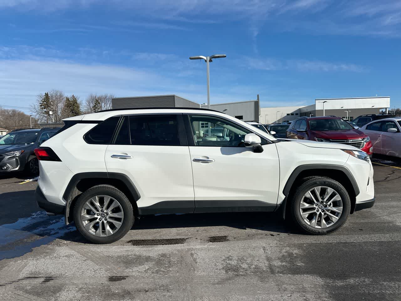 Thumbnail: 2024 Toyota RAV4 - 14