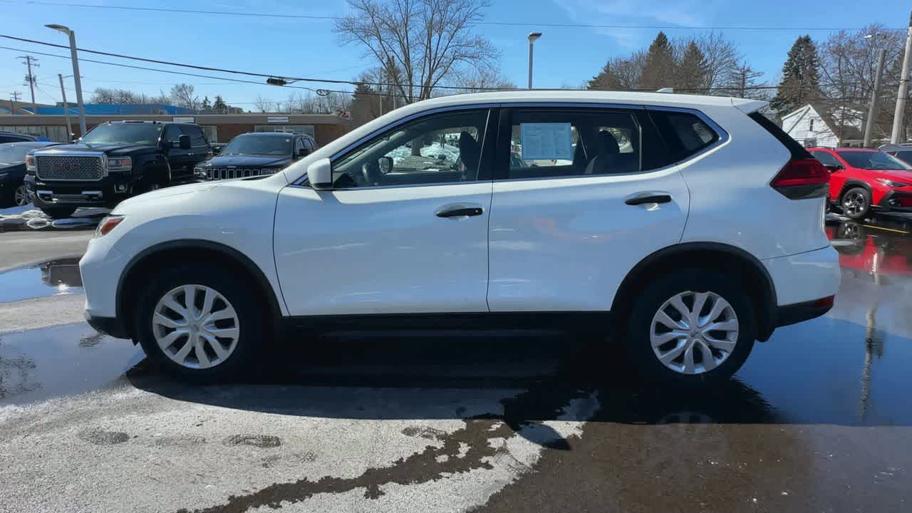 Thumbnail: 2017 Nissan Rogue - 5