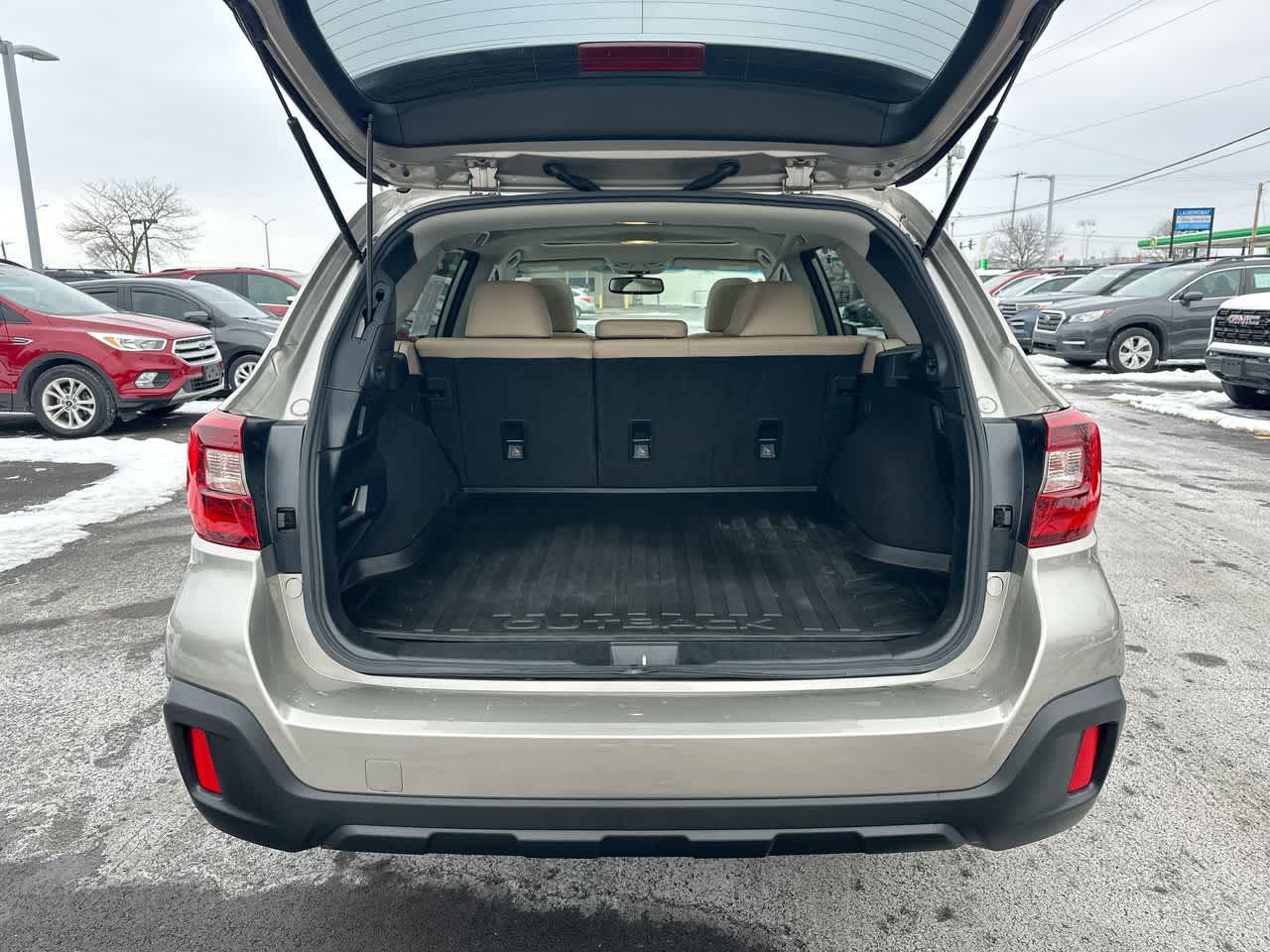 Thumbnail: 2018 Subaru Outback - 37