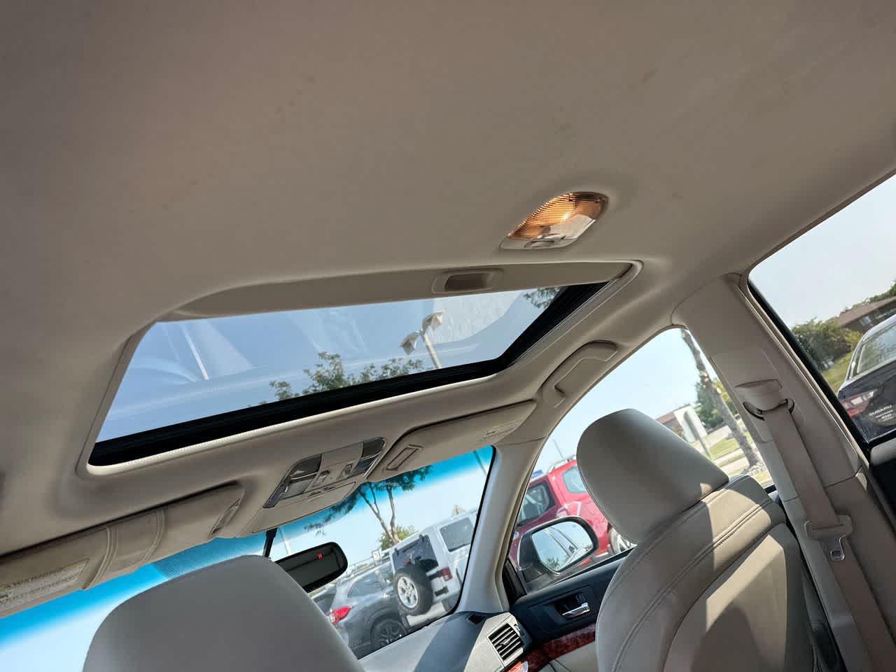 Thumbnail: 2012 Subaru Outback - 24