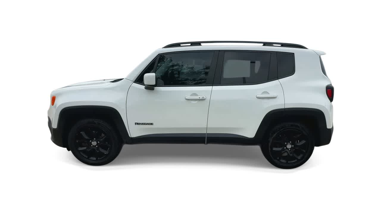 Thumbnail: 2016 Jeep Renegade - 5