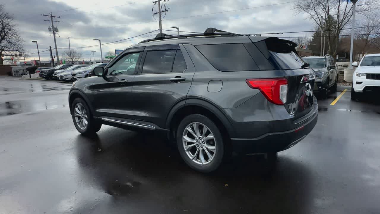 Thumbnail: 2020 Ford Explorer - 6