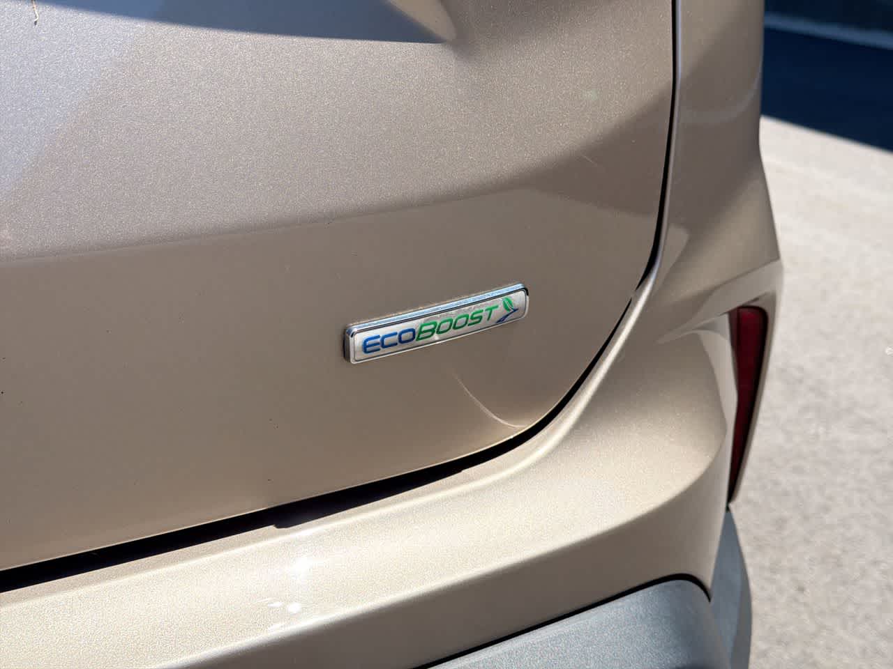 Thumbnail: 2020 Ford Edge - 17