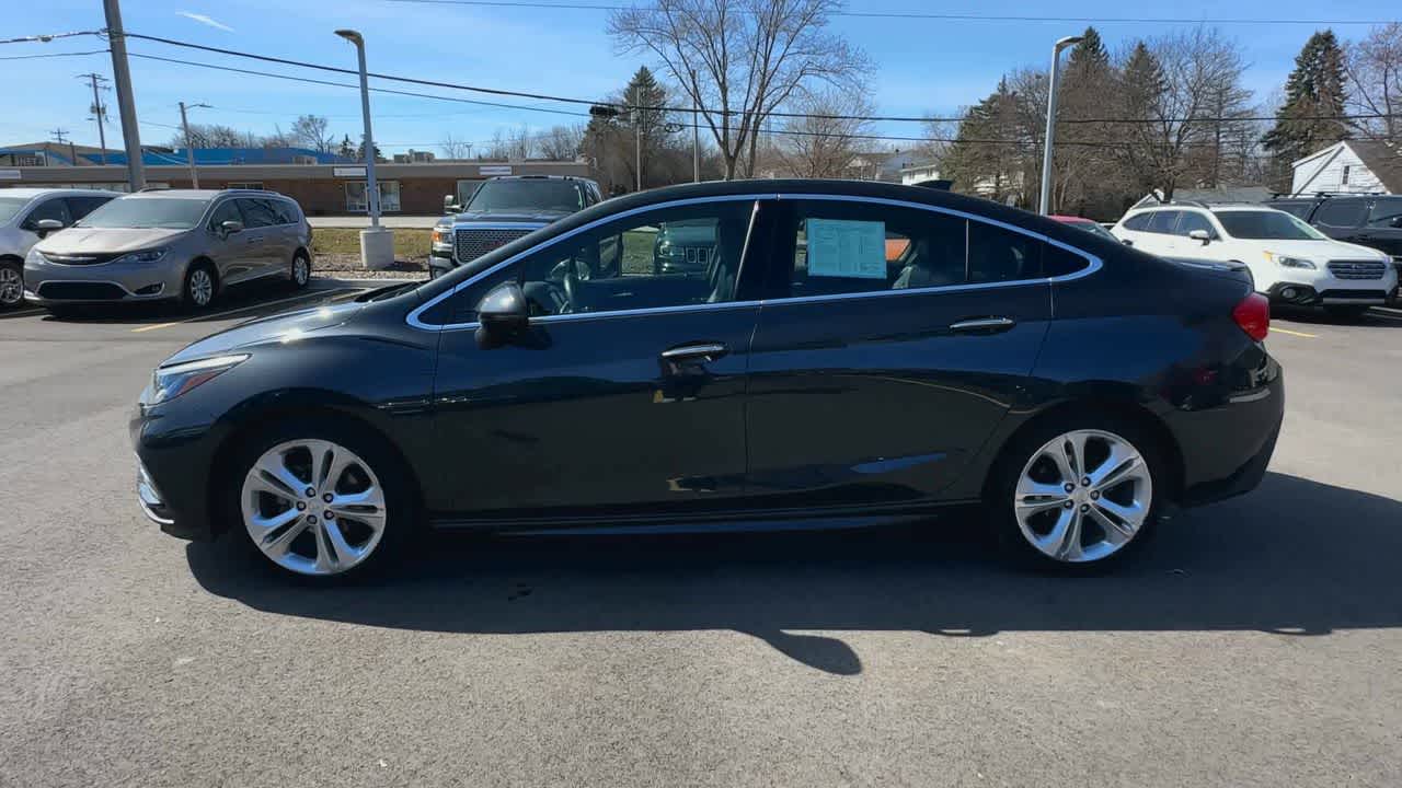 Thumbnail: 2018 Chevrolet Cruze - 5