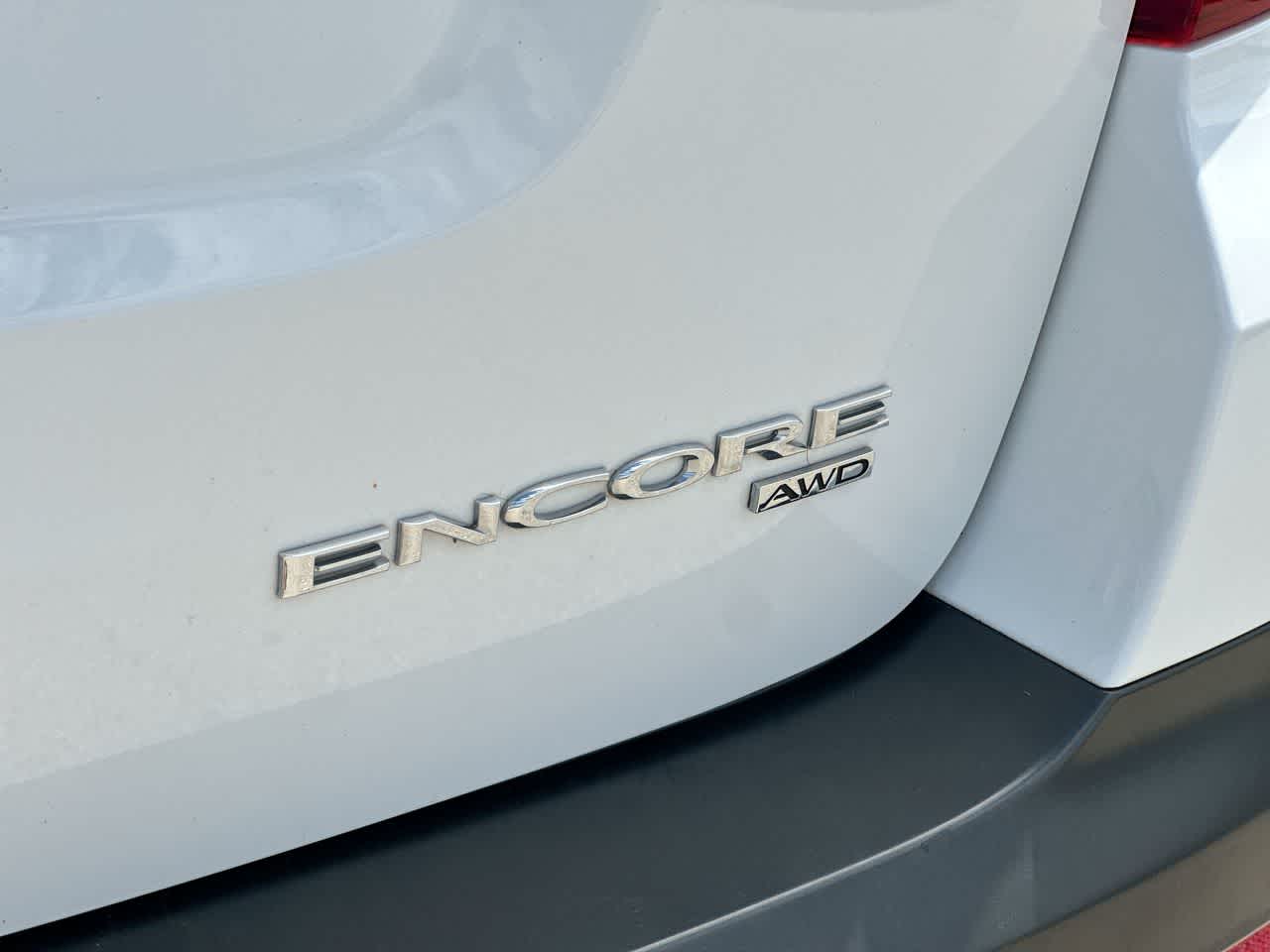 Thumbnail: 2016 Buick Encore - 18