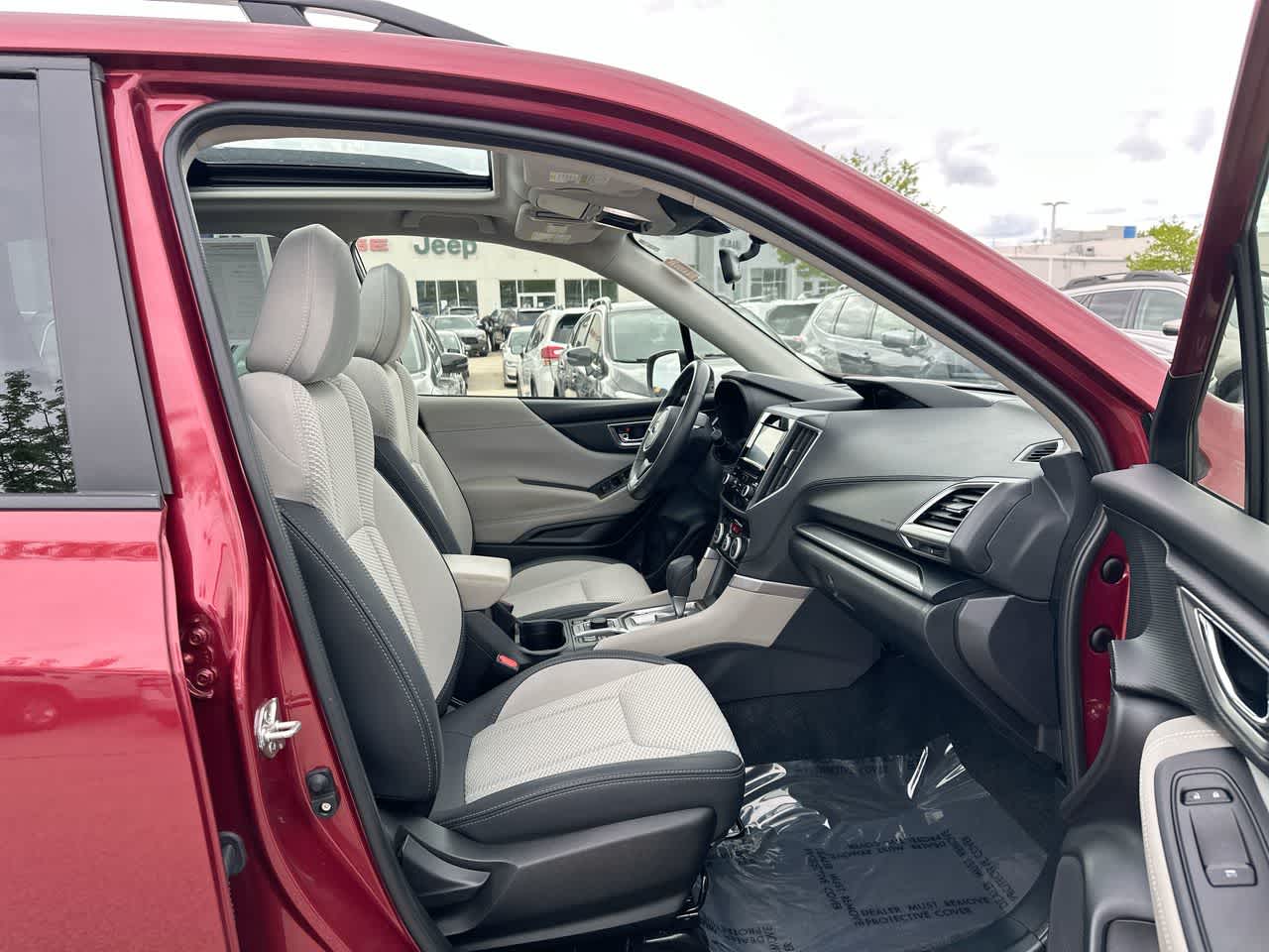 2022 Subaru Forester Premium 27